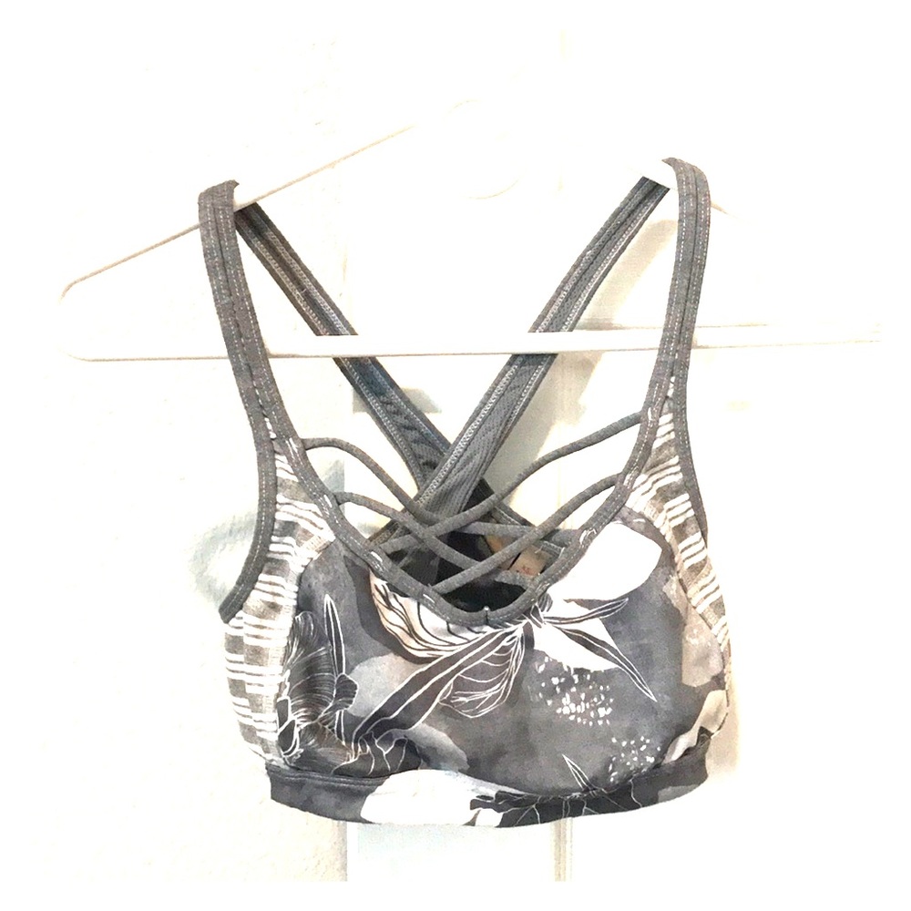 Xs athleta sports bra